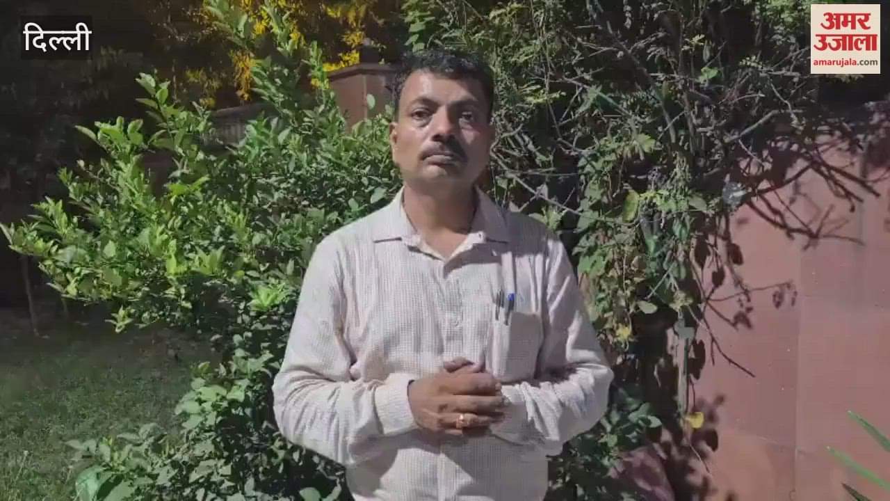 Accused of sexually abusing female students has now resorted to threats