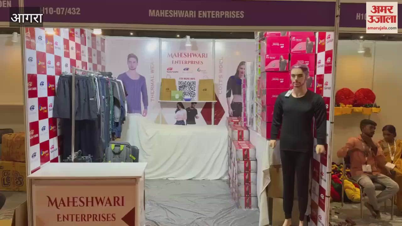 Trade Expo: Stylish Shoes and Winter Wear Break Booking Records