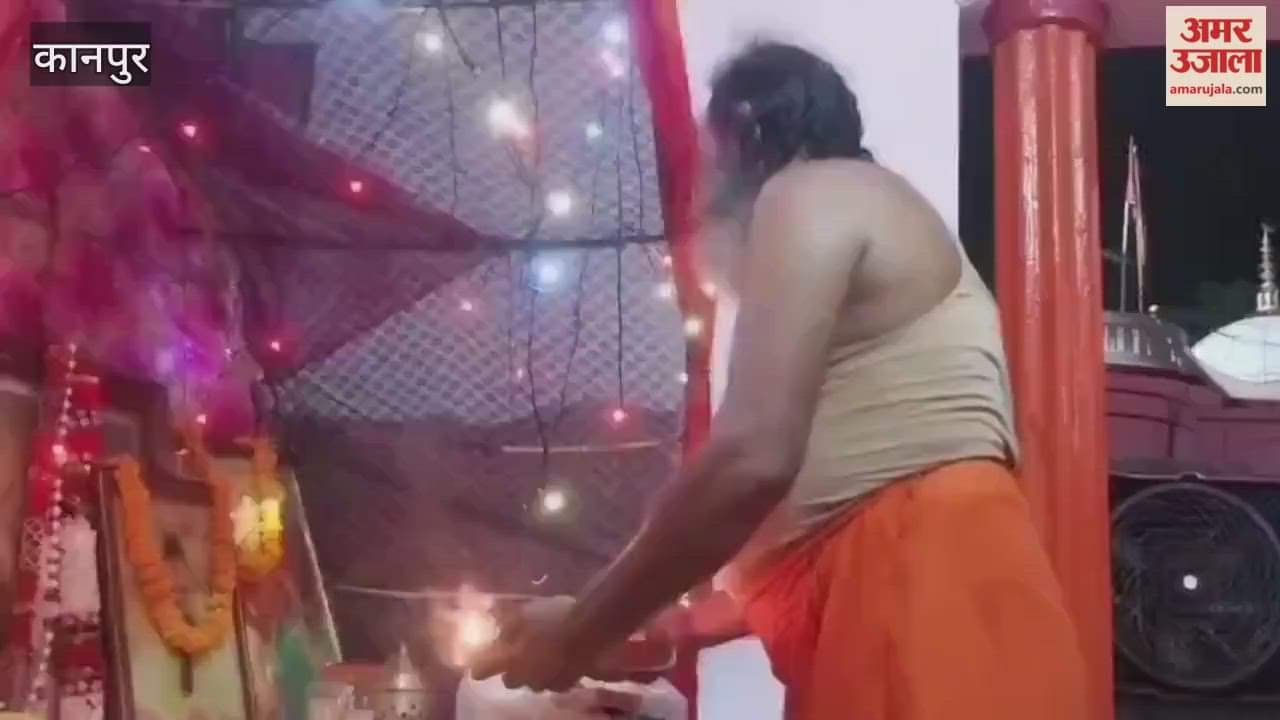 chanting of "Hare Krishna Hare Krishna Krishna Krishna Hare Hare" continued for 251 hours