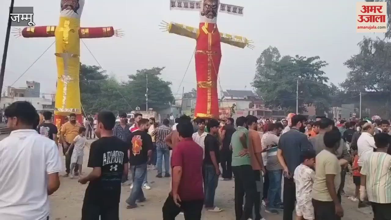 Dussehra celebrated with great pomp in Vijaypur, with the burning of Ravana, the victory of good over evil.