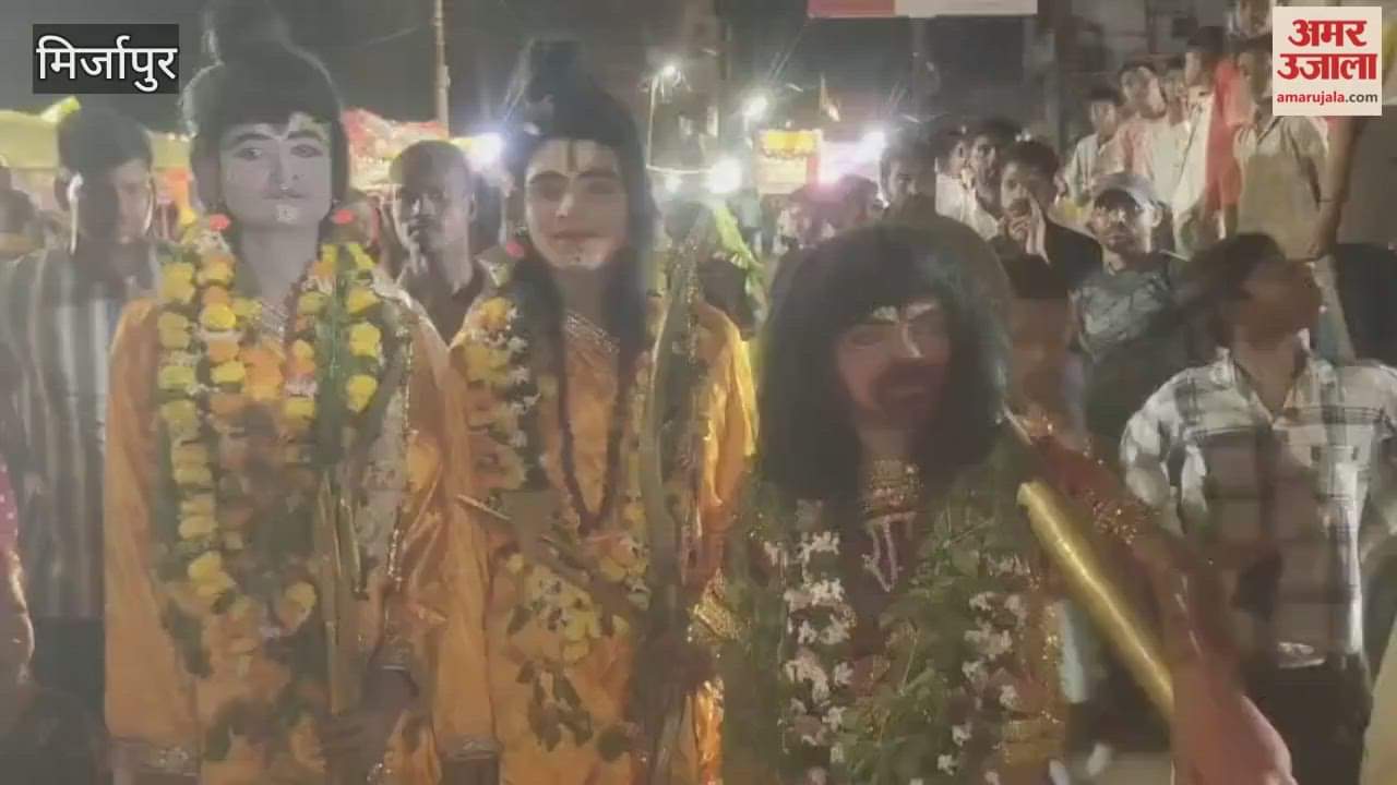 Dashanan fell down as soon he was hit by an arrow his effigy was broken