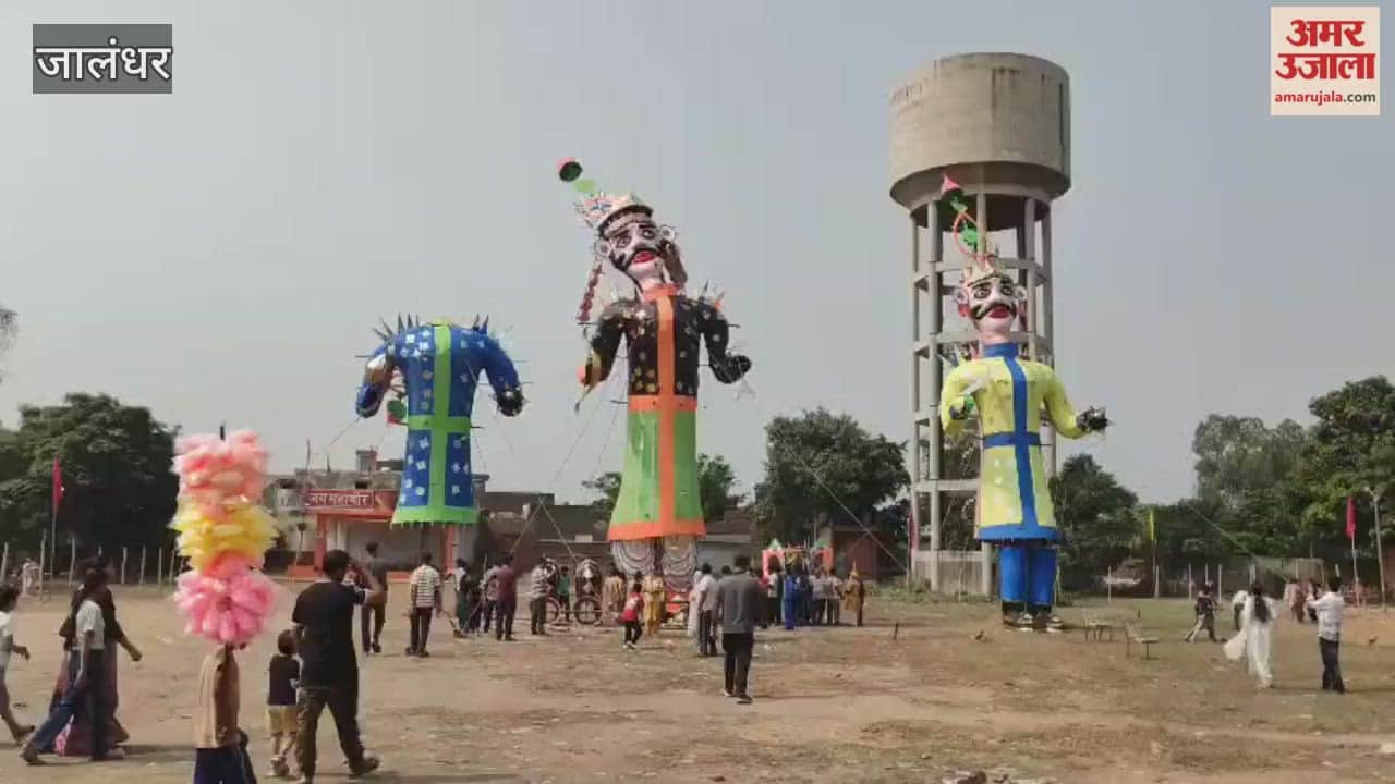 Rain spoils the celebrations, Ravana-Kumbhkaran effigies collapse before burning in Jalandhar