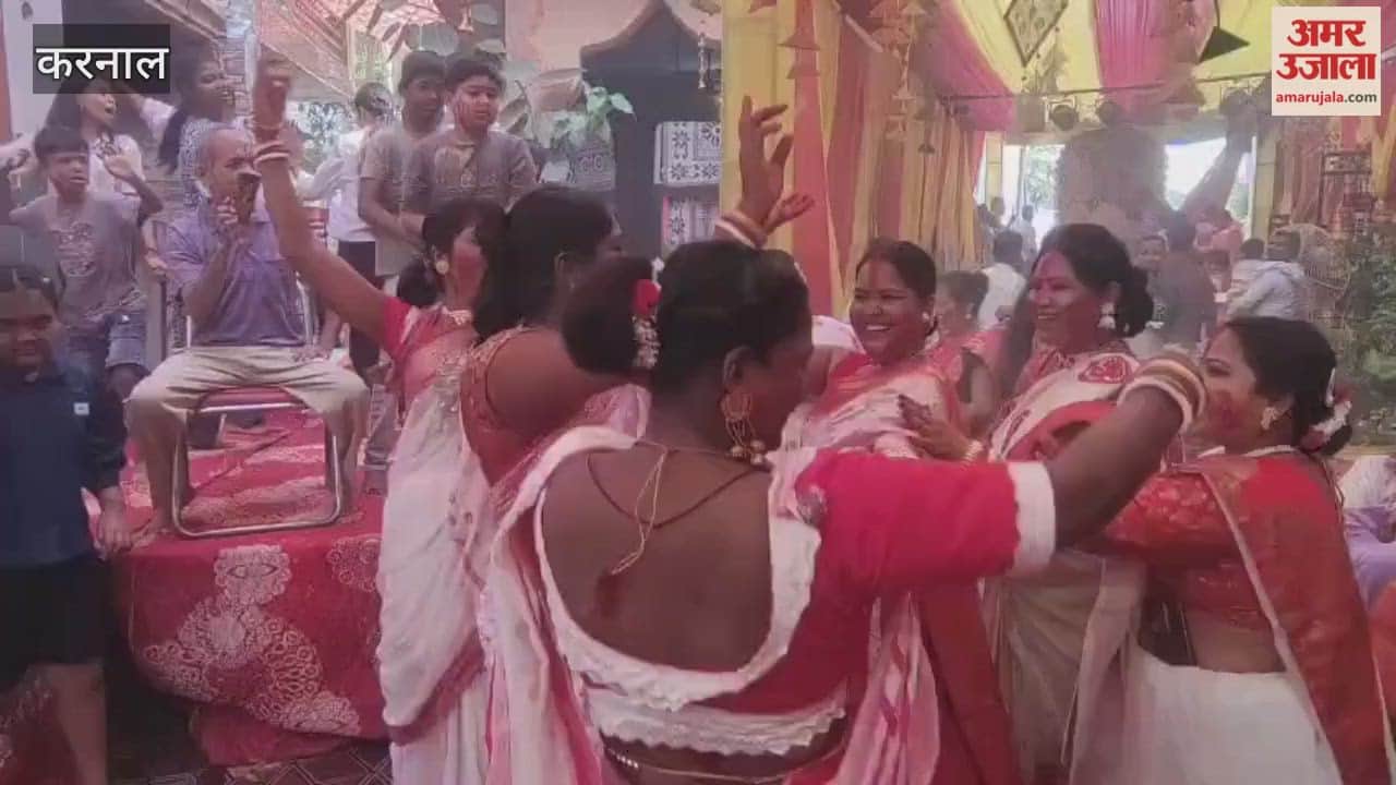 In Karnal, the Bengali Colony organized the 'Sindur Khela' ritual and a religious procession as part of the Durga Puja celebrations on Vijayadashami.