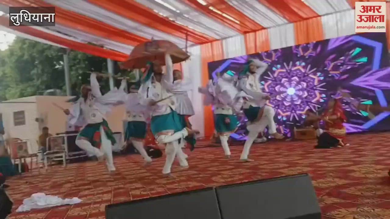 Saras Mela in Ludhiana artists from different states performed