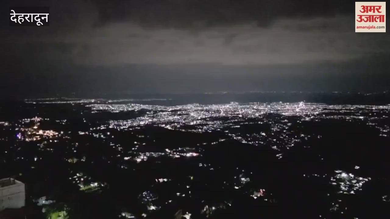 Mussoorie seen a clear weather after the rains  wonderful view of the Doon Valley