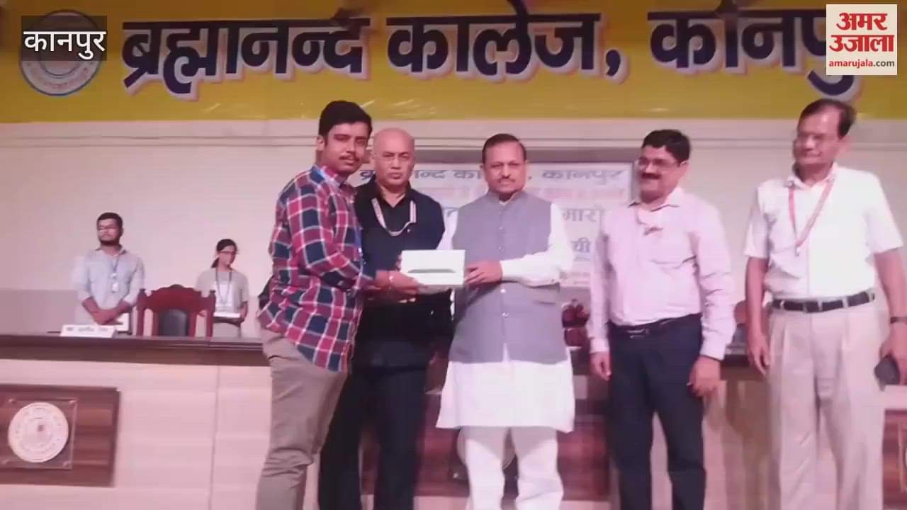 Tablets were distributed to 643 students at BND College