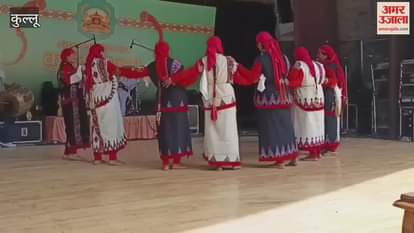Kullu A glimpse of folk culture was seen at the Kala Kendra on the fourth day of Dussehra festival