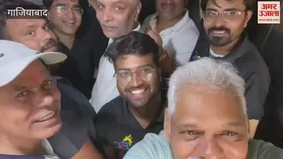 Famous TV actor Gulshan Pandey got stuck in the lift at Dubai Mall in Ghaziabad