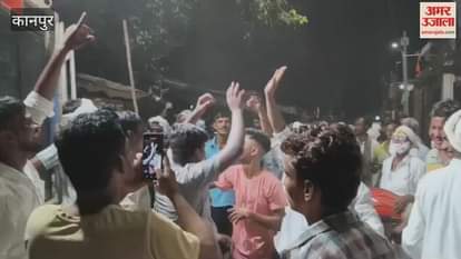 Tesu Jhinjhiya's wedding procession was taken out in Bhitargaon, songs were played
