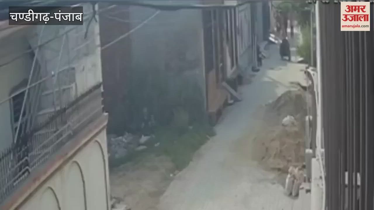 Two accused of stealing a scooter arrested in Moga
