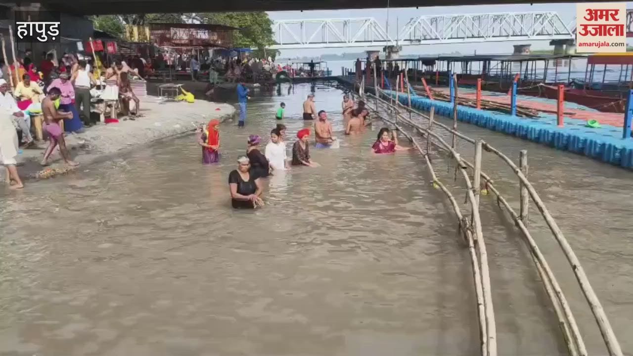 VIDEO: Crowd of devotees gathered in Ganganagari, Lathira, Pushpavati Pooth on Sharad Purnima