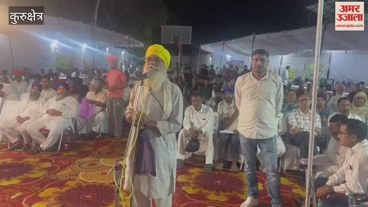 Deputy Commissioner Vishram Kumar Meena heard 85 complaints of villagers in the night stay program in Kurukshetra.