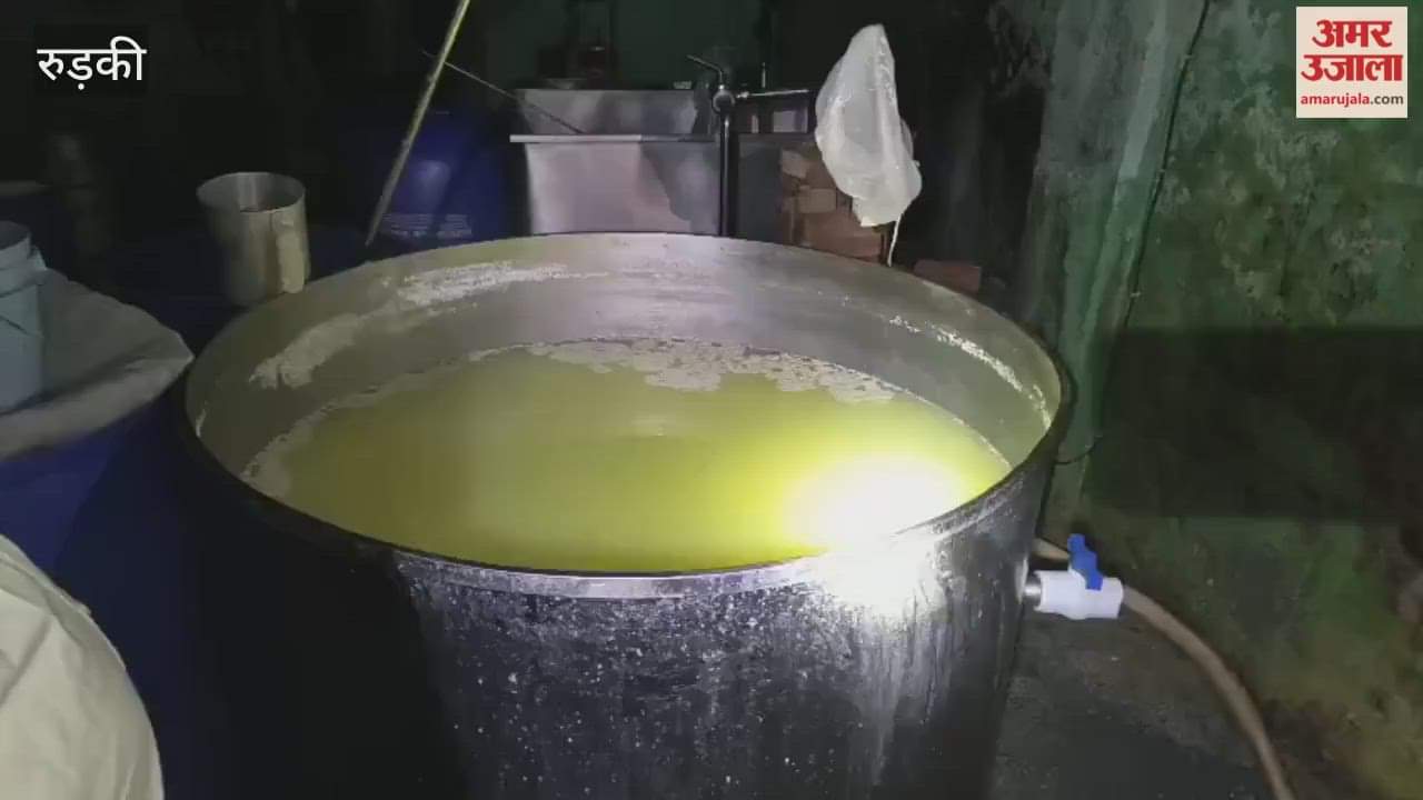 Roorkee team reached Mangalore after the cart and seized three quintals of adulterated cheese.