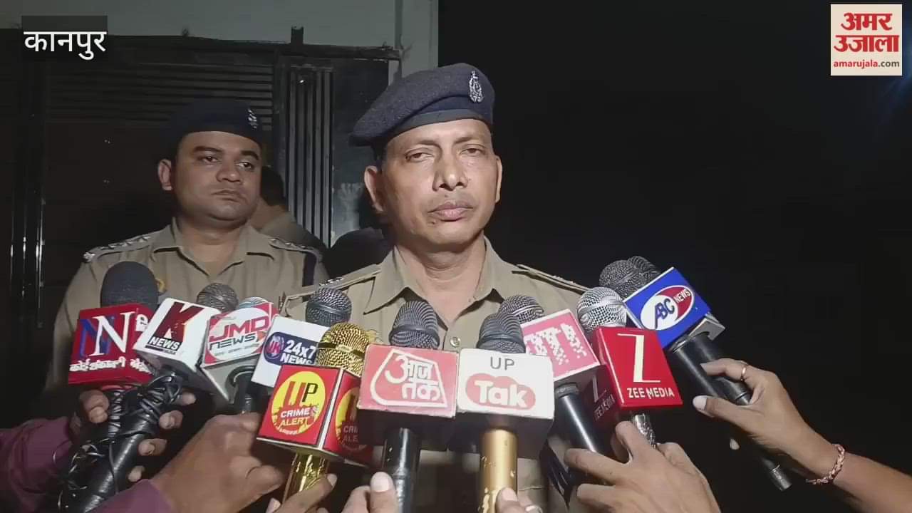 worker died after his neck got stuck in a factory elevator door