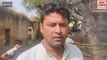 Baghpat: School bus driver of Teda village dies after being hit by a bull