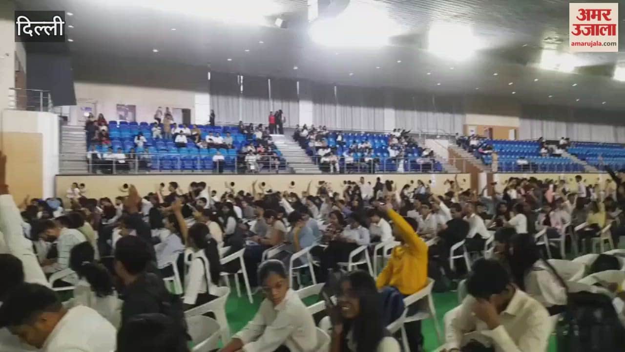 Students flocked to the job fair organised by the Campus Placement Cell of Delhi University