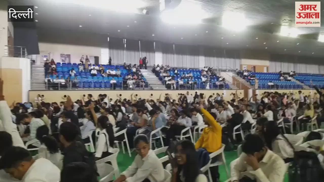 Students flocked to the job fair organised by the Campus Placement Cell of Delhi University