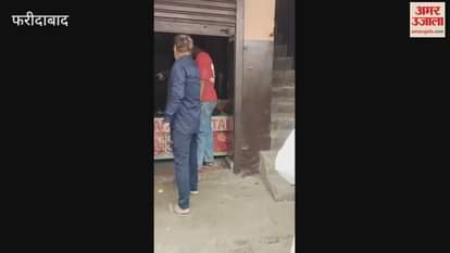 Faridabad Three shops near Bata flyover sealed