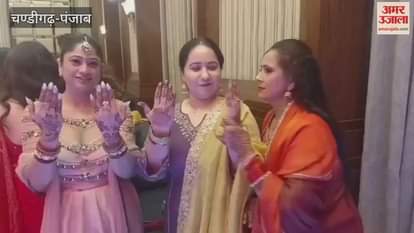 Women in Moga celebrated Karwa Chauth and danced gidda