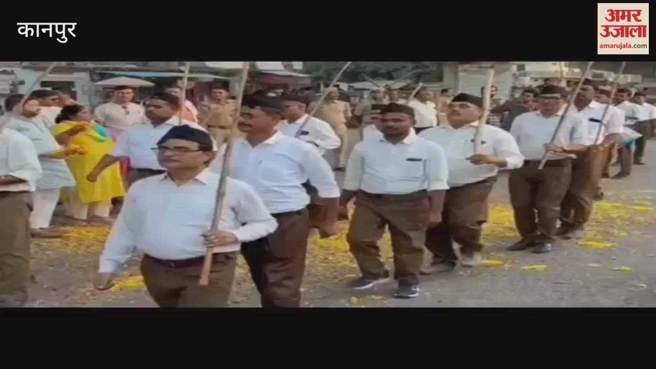 Volunteers were welcomed with flower showers at various places during the march