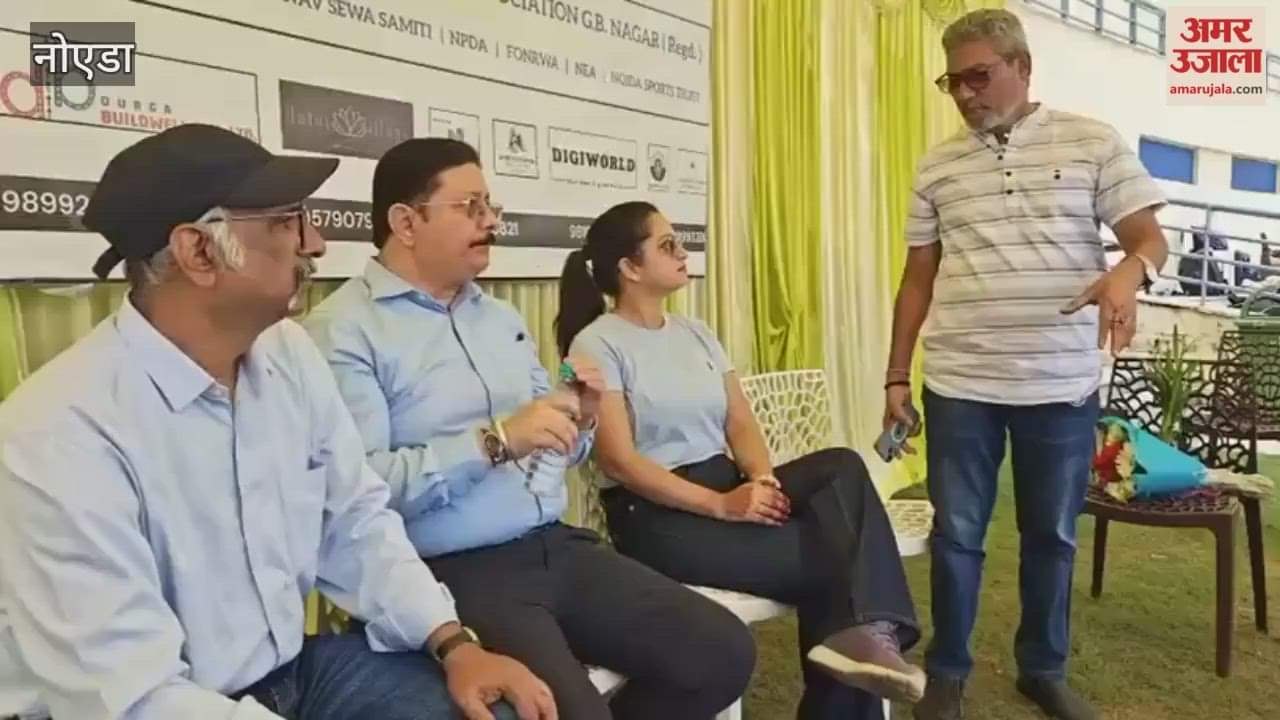 players participated in captain shashikant sharma memorial cricket tournament in noida sector 21