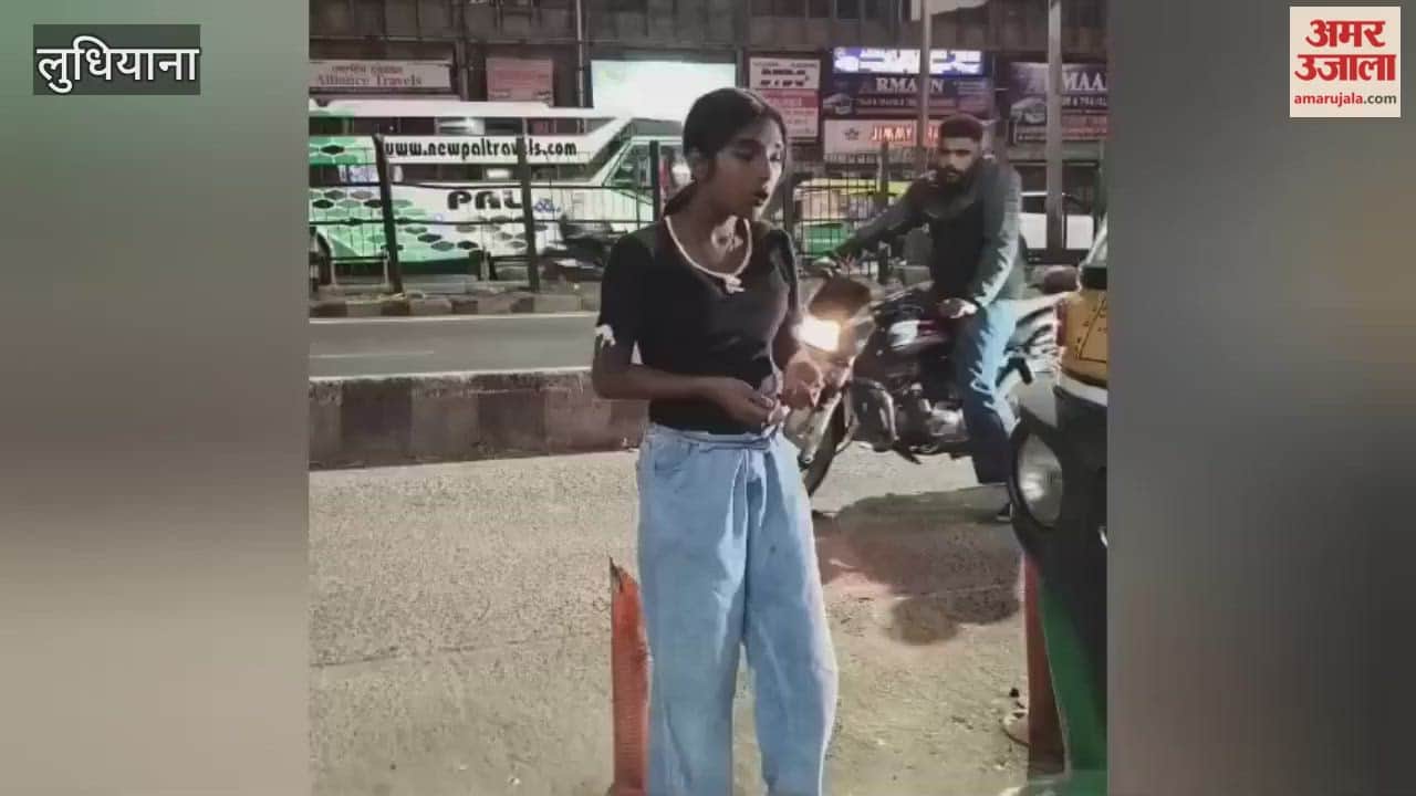 girl was so drunk that she couldn't even walk properly