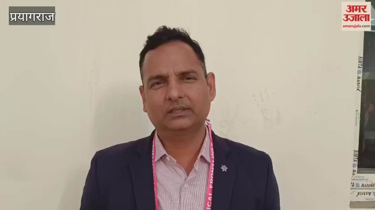 Discussion about complex diseases with expert doctors who attended the conference organized in the medical college.