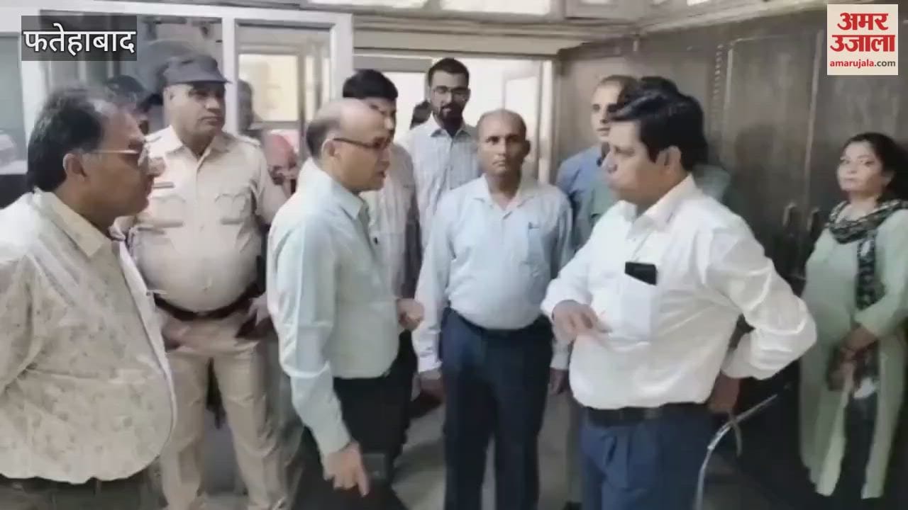 Fatehabad Deputy Commissioner inspected the newly constructed building of Civil Hospital.