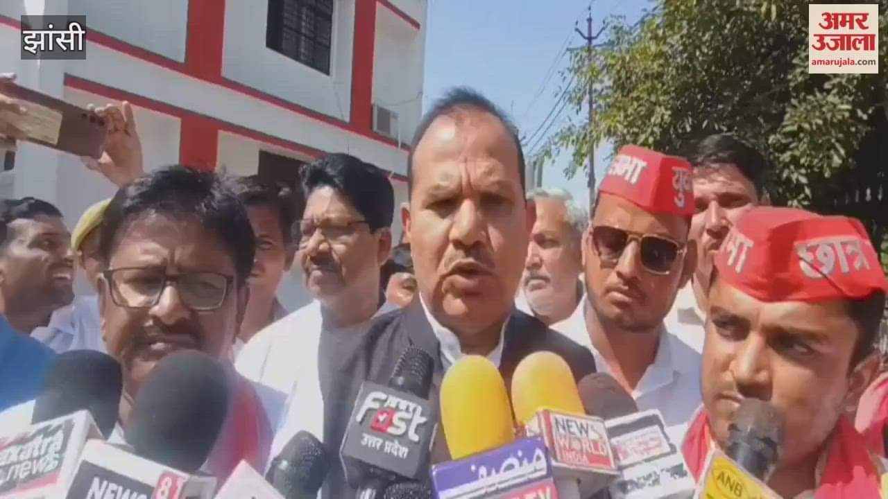 Video: Former Rajya Sabha MP meets SSP, calls Bundelkhand University incident a political conspiracy