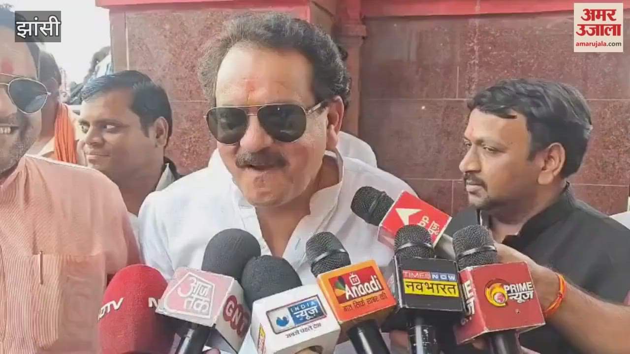 Video: Union Minister SP Singh Baghel said in Jhansi - Mulayam was the son of the soil, Akhilesh is the son of Twitter.