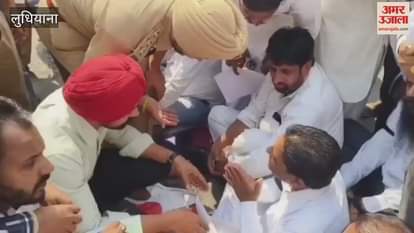 Dalit community blocks National Highway in Ludhiana