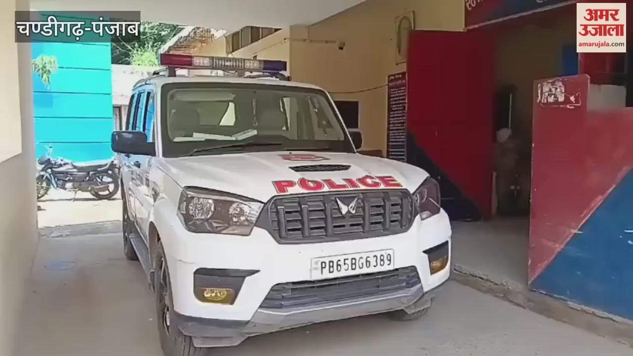 Moga police arrested the accused of robbery.