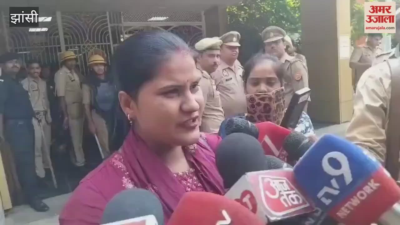 Video: Student breaks down in tears on BU campus; husband is posted in ITBP
