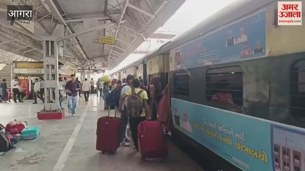 No seats on trains before festival