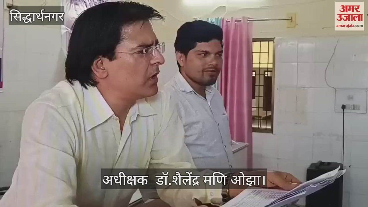 Along with updating the Asha diary every month, focus on early registration.