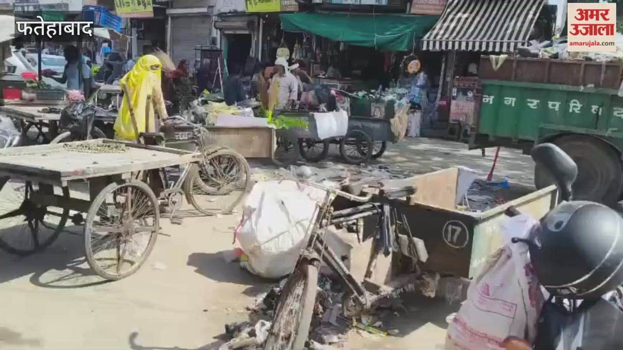 Municipal council garbage dumping points are spoiling the city look on Diwali