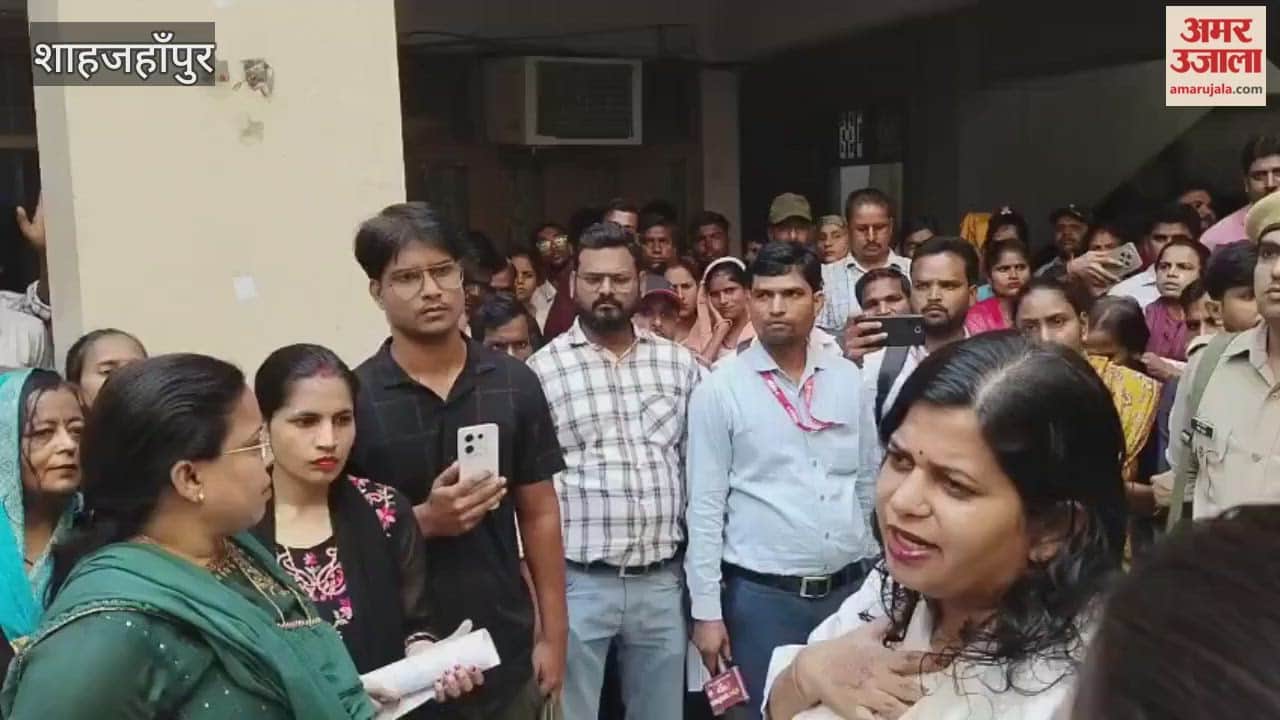 Applicants allege rigging in the selection process for ECCE educators in Shahjahanpur