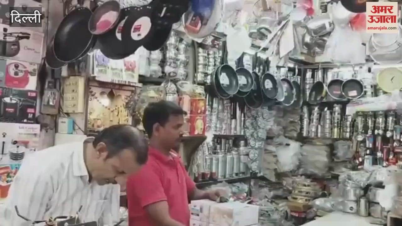 excitement in new delhi market regarding dhanteras festival