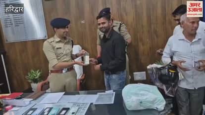 Haridwar Police returned 32 lost mobile phones worth Rs 8 lakh to people before Diwali