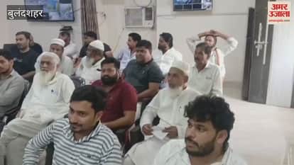 Auction of seized vehicles held at Bulandshahr city police station