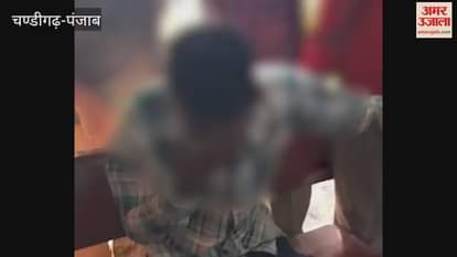 Snatcher snatches female teacher's purse, flees; people nab him