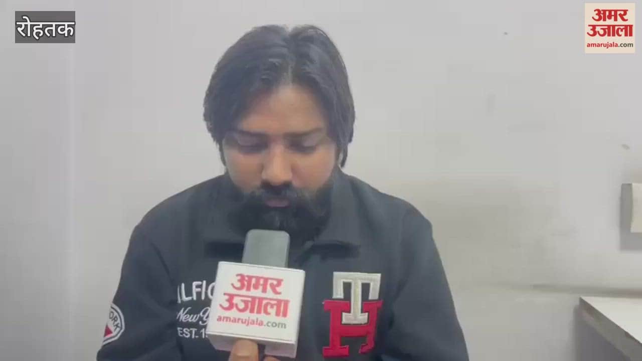 Electricity Corporation JE and lineman arrested on charges of demanding bribe