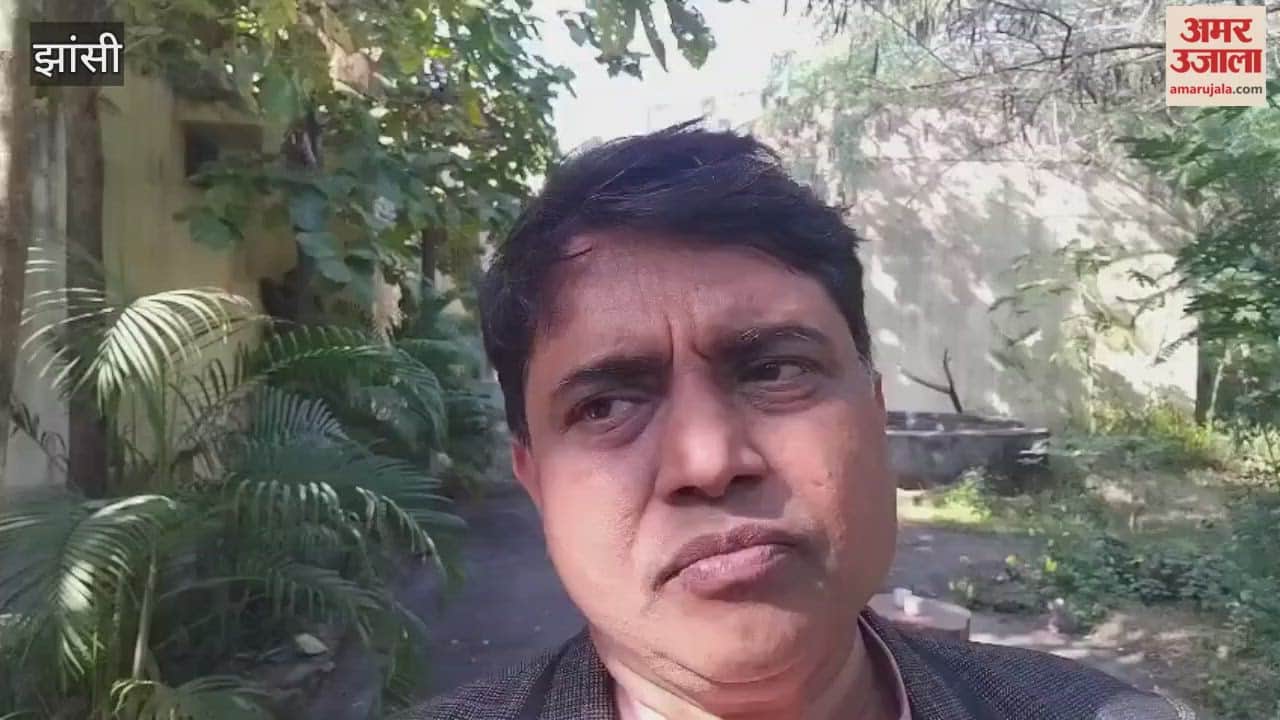 To protect children from cold, know the opinion of Jhansi Medical College expert Dr. Chaurasia.