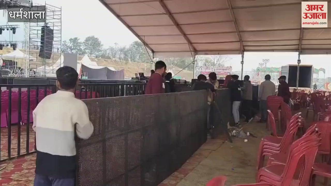 Dharamshala Punjabi artist Babbu Maan will perform at the cultural evening of the Kangra Valley Carnival today