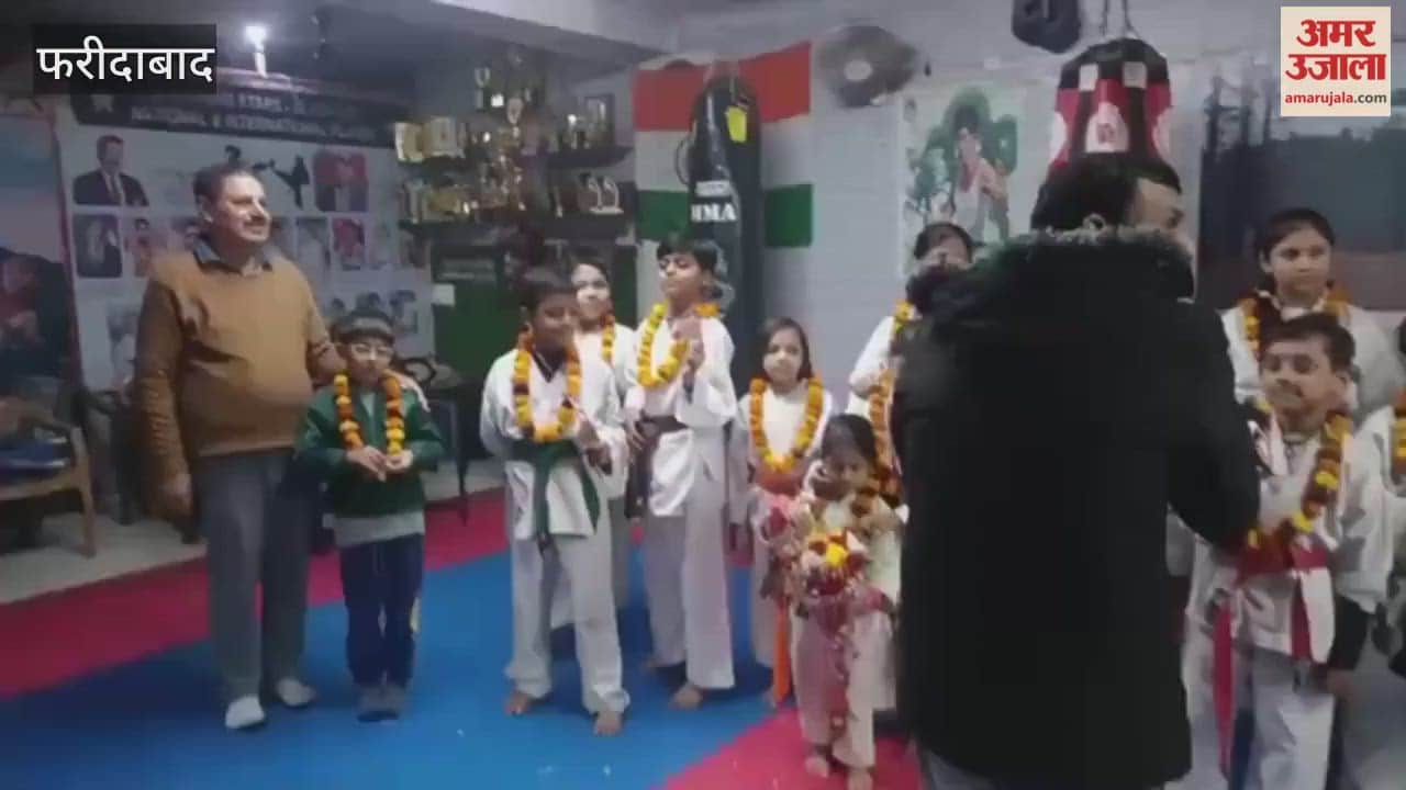 players who returned after winning medals at the International Karate Championship were welcomed
