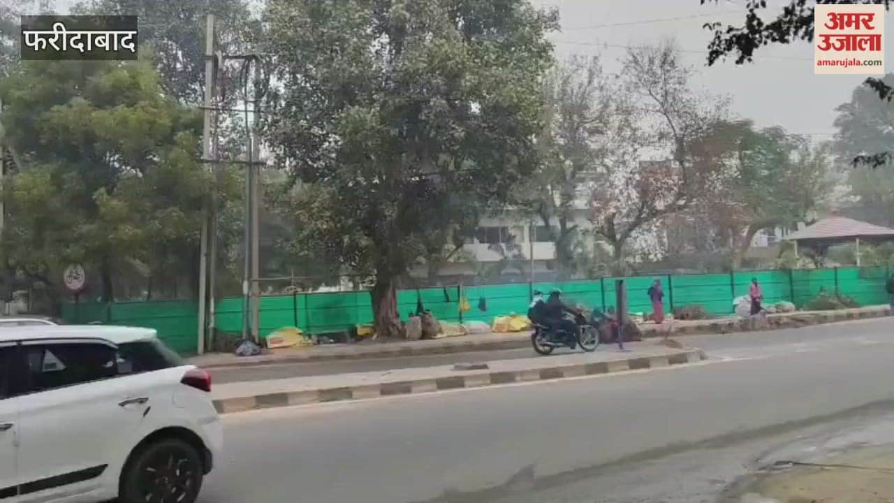Homeless people struggle in the biting cold in Faridabad