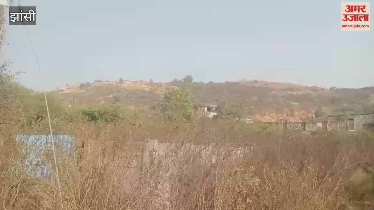 Jhansi: Digara hills are the target of mining mafias.