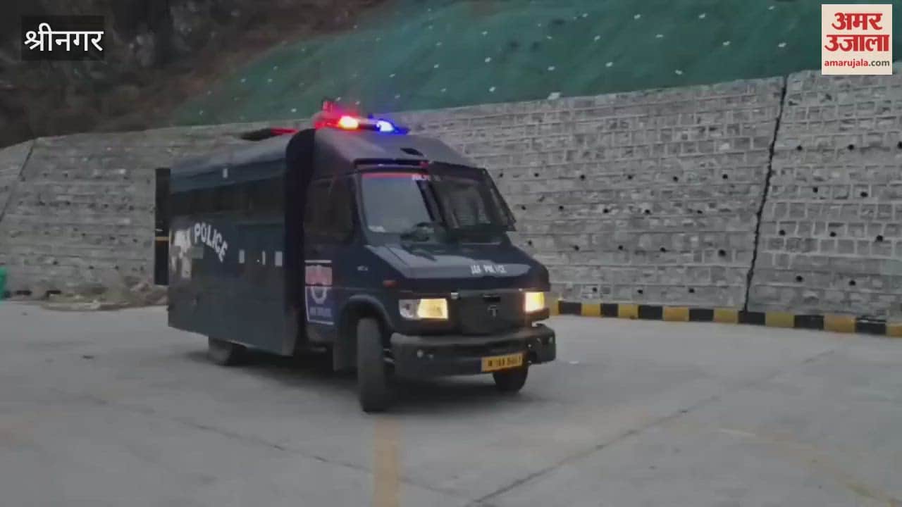 New Year celebrations: Ganderbal Police tighten security in Sonamarg–Gund.