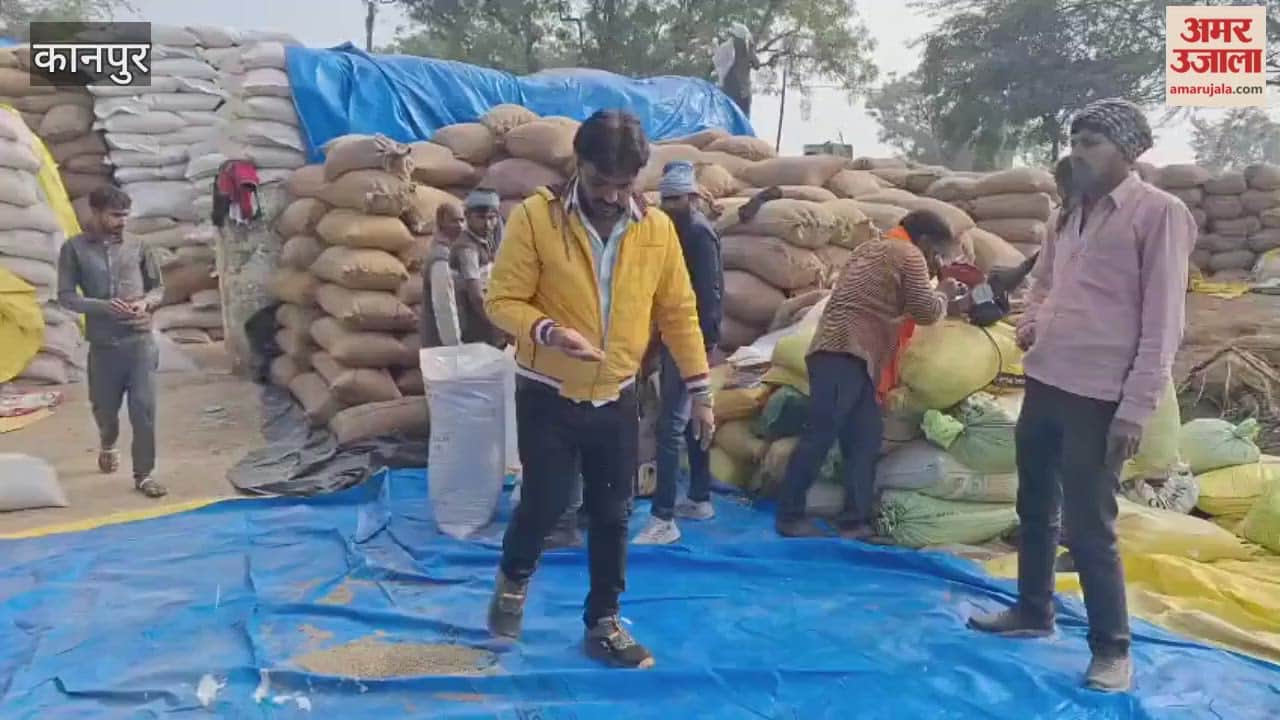 Traders dominate at Gambhirpur millet procurement center, farmers distressed