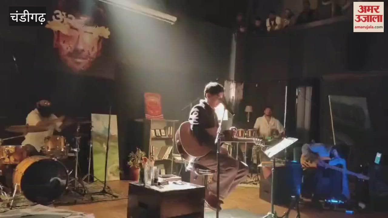 The Ast Music Journey was organized at Tagore Theatre in Chandigarh.